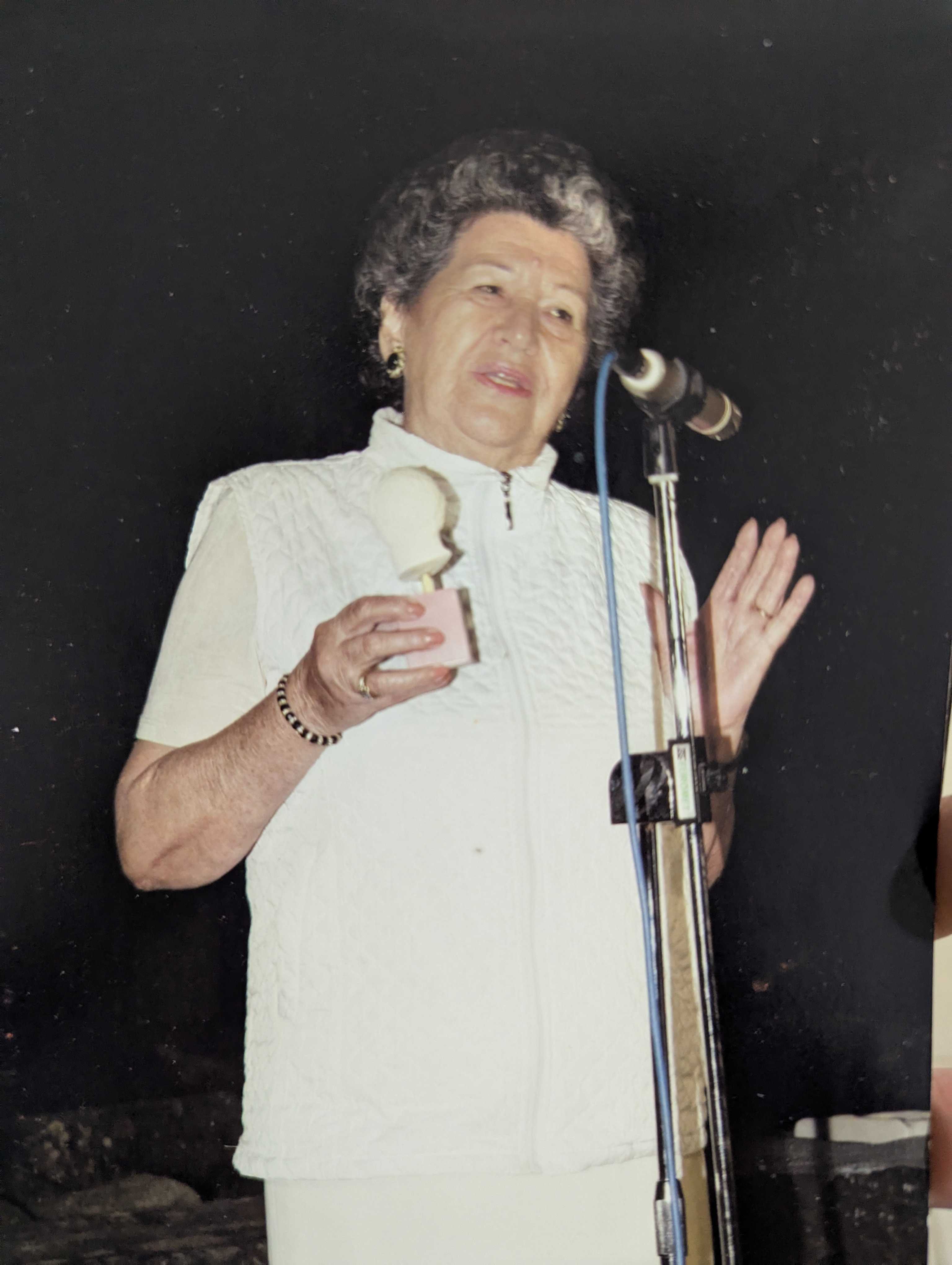 Πορτρέτο της ποιήτριας